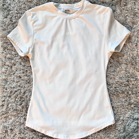💥SOLD💥 AYBL Sculpt T-Shirt - Picture 1 of 5